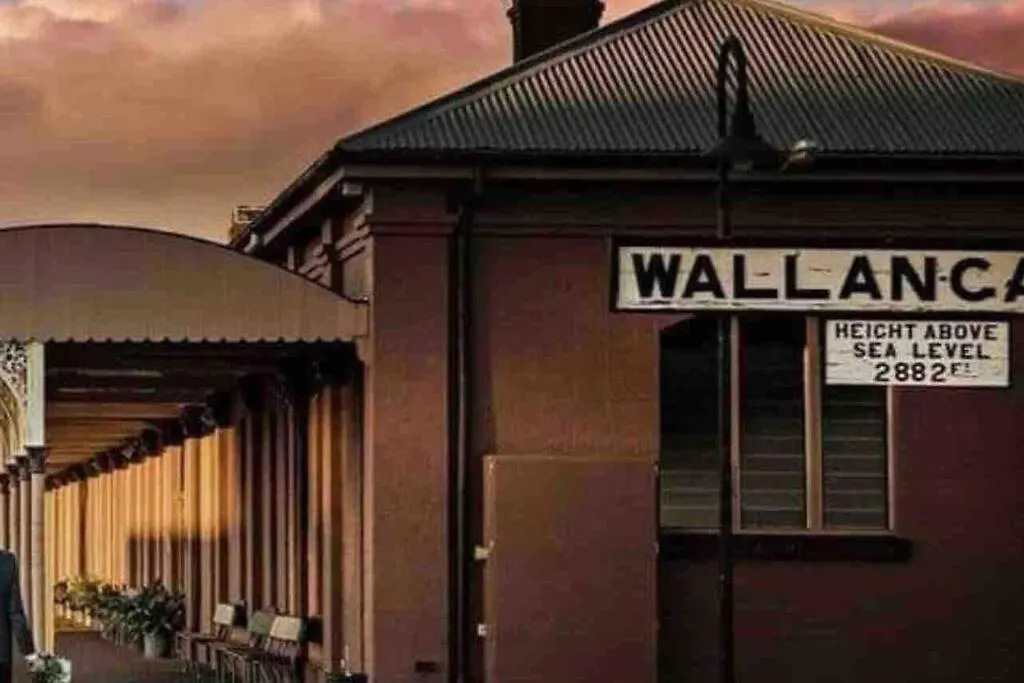 Barn Cottage Granite Belt Tiny Town Stay Wallangarra